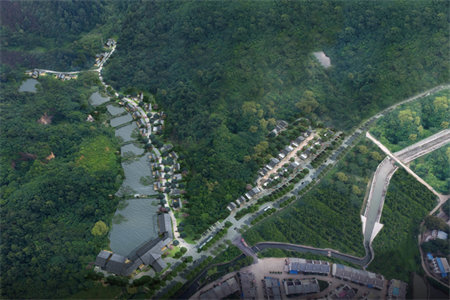 西郊街南首龙都花园3室1厅1卫101平米